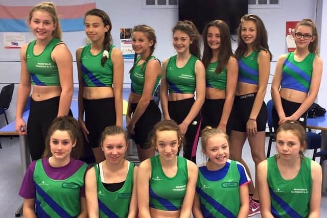 A former Mansfield Harriers U13 girls team.