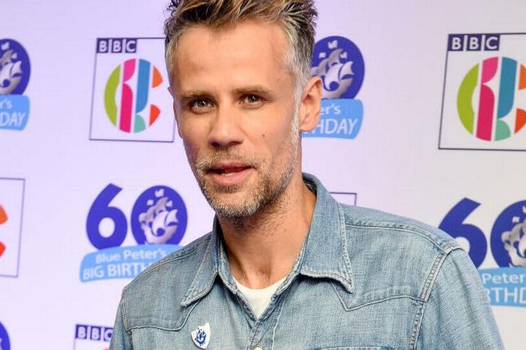 Richard is a TV and radio presenter, known best for being a former host of Blue Peter. Bacon grew up in Mansfield and was educated at St Peter's Church of England Primary School on Bellamy Road. HIs estimated net worth is around £3.93million.