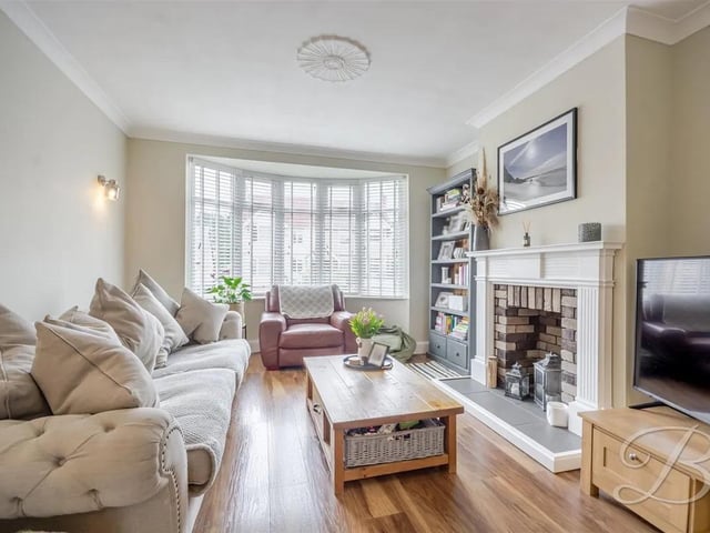 This impressive home features a fantastic garden with beautiful views, perfect for relaxing or entertaining. Ideally located close to Berry Hill Park, it combines outdoor appeal with convenience, while the spacious downstairs living area offers a versatile and comfortable setting for modern living