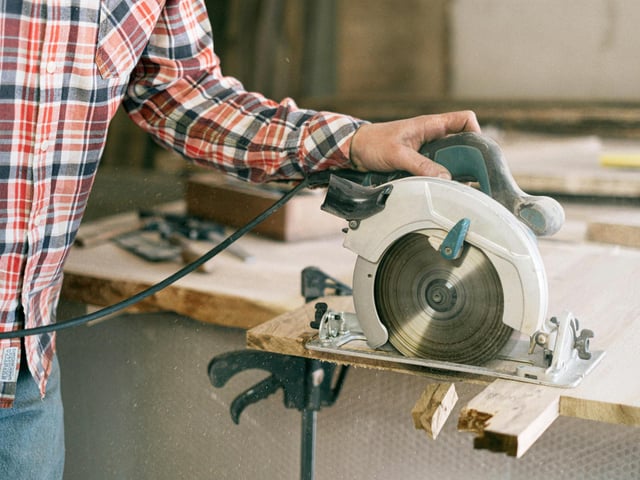 The Circular Saw: Mansfield is one of the places that claims to have invented the first steel circular saw in the late 18th century.