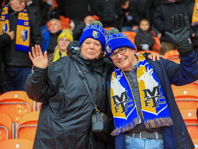 Mansfield Town enjoyed a fine day at the seaside after clocking up a second away win of the week,