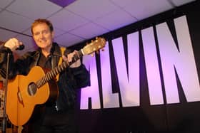 Back in 2009, Alvin Stardust opened the Pop goes Mansfield exhibition at the Mansfield Museum.