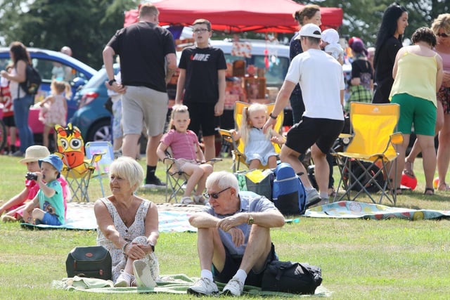 Crowds flocked to Mansfield Woodhouse's Party in the Park.
