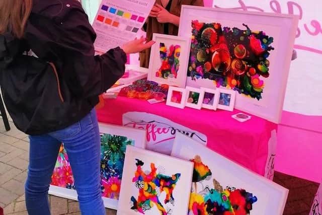 Artist Laura Roberts shares her vibrant work.