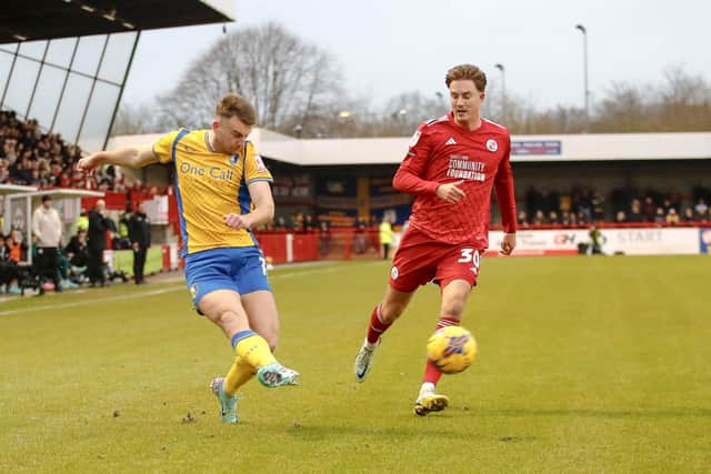 Rhys Oates crosses during the Sky Bet League 2 match against Crawley Town FC at The Broadfield Stadium, Saturday 16 December2023 
Photo credit -  Chris & Jeanette Holloway / The Bigger Picture.media