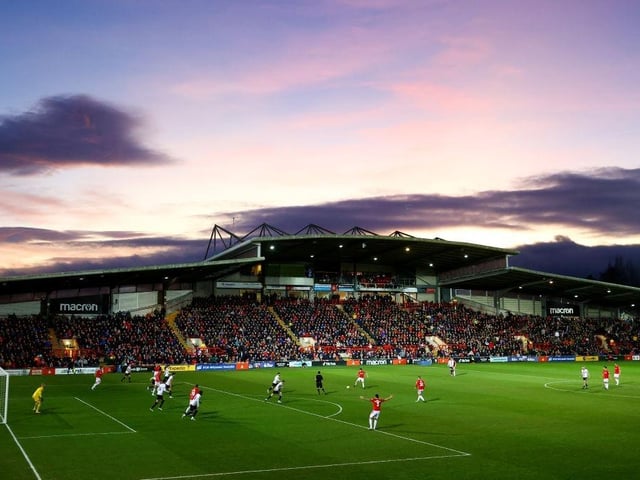 Atmosphere: 60
Location: 70
Stadium view: 60
Infrastructure: 50
Food: 50
