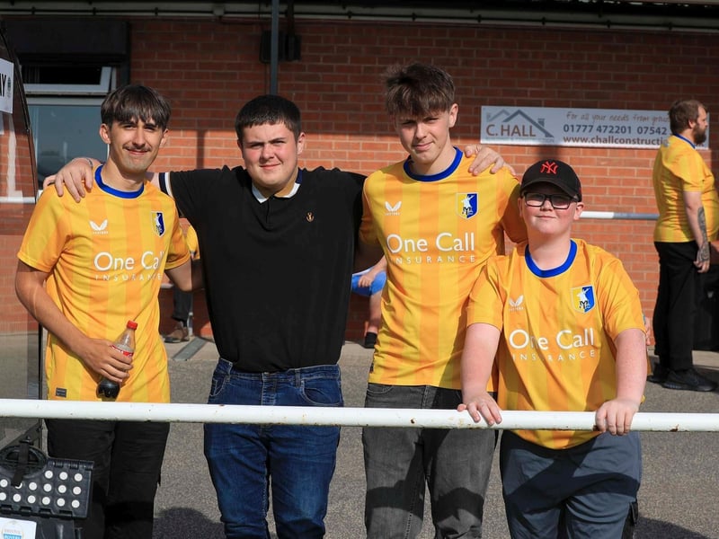 Mansfield Town got pre-season underway with a convincing win at Retford.