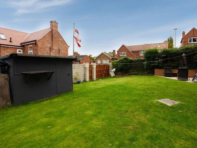 The garden is a good size and mainly laid to lawn. It is fully enclosed thanks to fencing and hedges.
