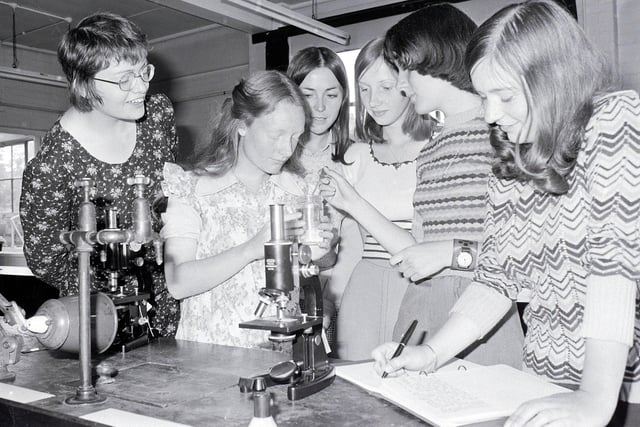 Did you go to QEGS in 1976?
Recognise any of these faces?