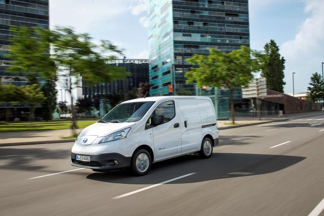 An EV with practicality to the fore. This is a passenger version of Nissan’s E-NV200 cargo van and is available in five or seven-seat configurations, features sliding doors and between 70 and 2,940 litres of load space. It uses the same drivetrain as the standard Nissan Leaf but its boxier shape means the 40kWh battery only stretches to 124 miles of range and entry-level models miss out on rapid charging capabilities.
