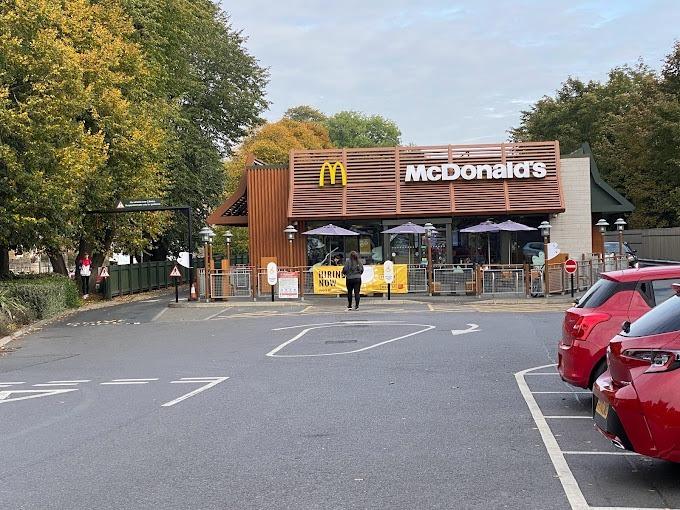 McDonald's - Bakewell Road, Matlock - has a rating of 3.9 from 1,926 Google reviews.