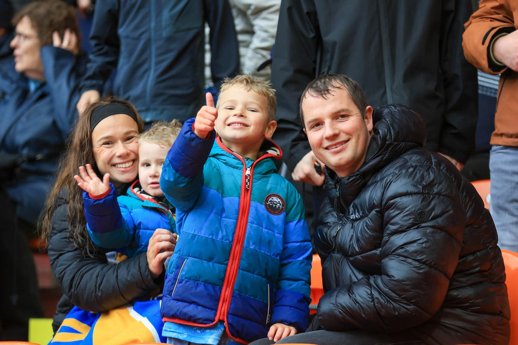 Mansfield Town enjoyed a fine day at the seaside after clocking up a second away win of the week.