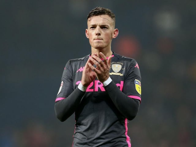 Noel Whelan wants Leeds United to permanently sign Ben White from Brighton as he “desperately” does not want to see his defensive partnership with Liam Cooper broken up. (Football Insider)