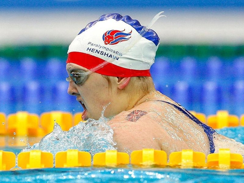 Charlotte Henshaw was a swimmer, but she changed to canoeing from 2017, becoming the reigning World champion in the KL2 and VL3 200m events. In September 2021, at the delayed 2020 Summer Paralympics in Tokyo, she became a Paralympic champion at her fourth games, winning the Women's KL2 event. She is said to be worth between £1 and £5m.