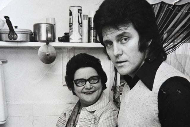 Alvin Stardust with his mum Margie in her kitchen.