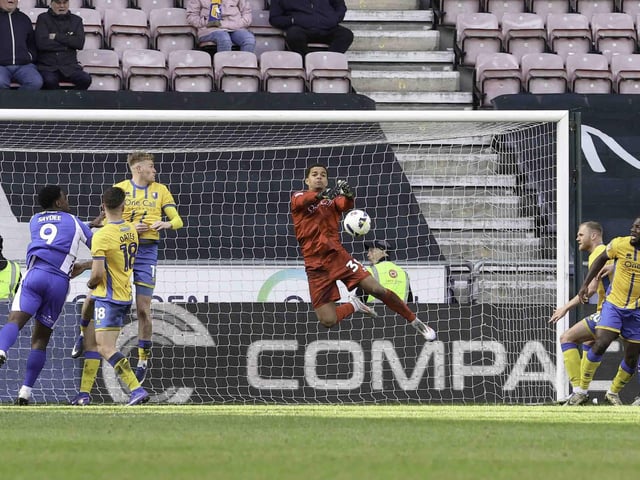 Nunez had a steady game during his Stags debut,, though he didn't have too many opportunities to show what he could do. Nothing he could do to prevent either goal. Punched instead of caught the ball a bit too often for my liking and got away with one when Wigan hit the post from once such save in the second half.