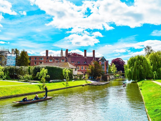 The famous university town is a couple of hours drive away but once there you can sooth away the journey with a tranquil punt ride down the River Cam