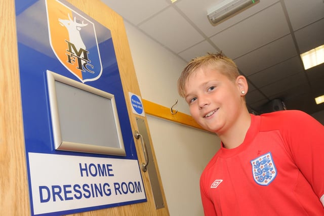 Jake Proctor from Mansfield Woodhouse tries out the home dressing room