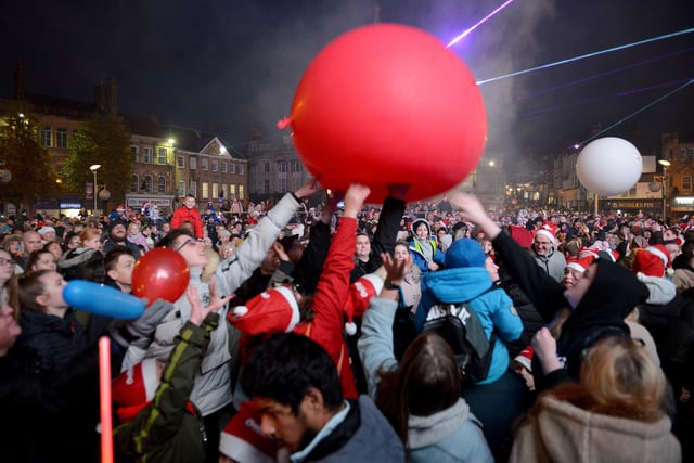 This was the scene in Mansfield town centre for the big Christmas switch-on in 2019. And more of the same is promised on Sunday when a fun-filled day of entertainment kicks off at 10 am and leads to a big event on stage on the Market Place from 3 pm to 5 pm. It's a Christmas party day with live music from the likes of East 17, Suki Soul and Ollie Hayes, street entertainment, a dance competition, Santa, Sonic the hedgehog, a snow globe, karaoke and fireworks. Don't miss it!