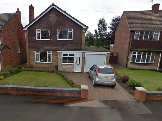 Andy Wharton on Sherwood Avenue, Edwinstowe, has a 5 out of 5 rating based on 11 Google reviews.