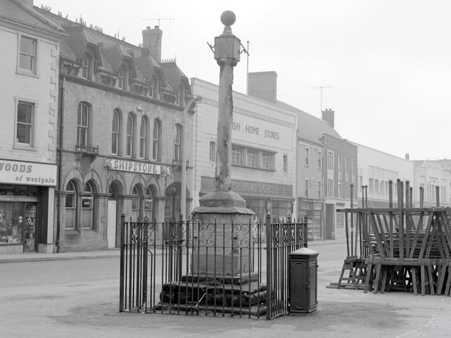 The old market cross is believed to have been placed here in the 1600s