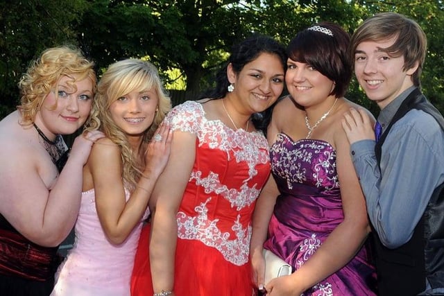 Looking back at 24 pictures of Mansfield students enjoying prom over a ...