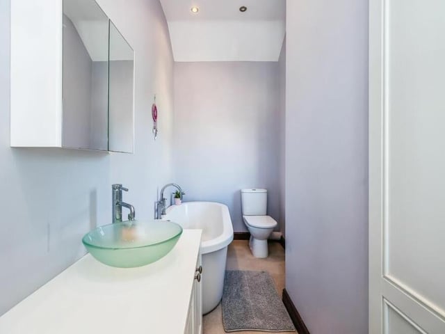 The second of the en suite bathrooms, which is accessed via bedroom number two at the £580,000 Middlebrook Road property.