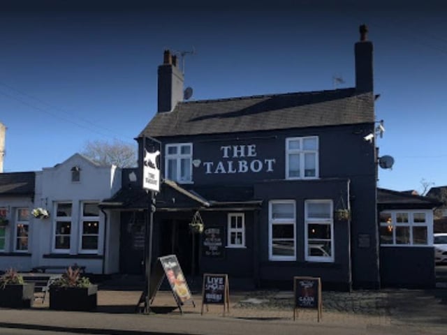 This cosy pub on Nottingham Road, Mansfield, offers comfort food meal deals and sports on TV in a traditional local with dark-wood interiors. Perfect for cold winter nights.
