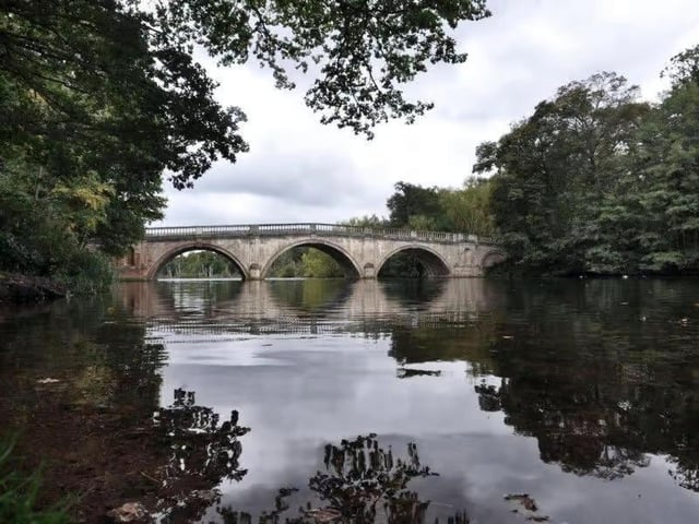 Enjoy a stroll or cycle along the longest avenue of lime trees in Europe at this Worksop-based park. The huge area of parkland, farmland and woods covers over 3800 acres - including gardens, a Victorian chapel, shops, eateries and a children’s play area - all based around a lake. Cycle hire is available at the visitors centre.