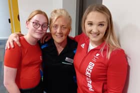 Linda Bennett, centre, with her granddaughter Erin, right, a Sherwood Seals volunteer, and Paralympic swimming star Charlotte Henshaw.