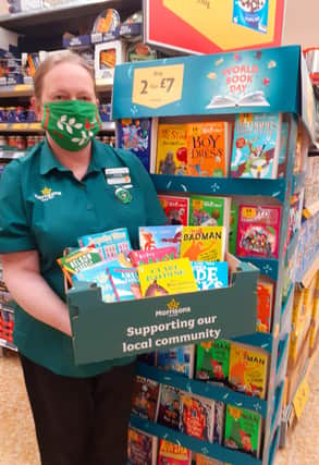 Amanda Hamilton, Community Champion from the Morrisons store in Mansfield Woodhouse, delivered the books.