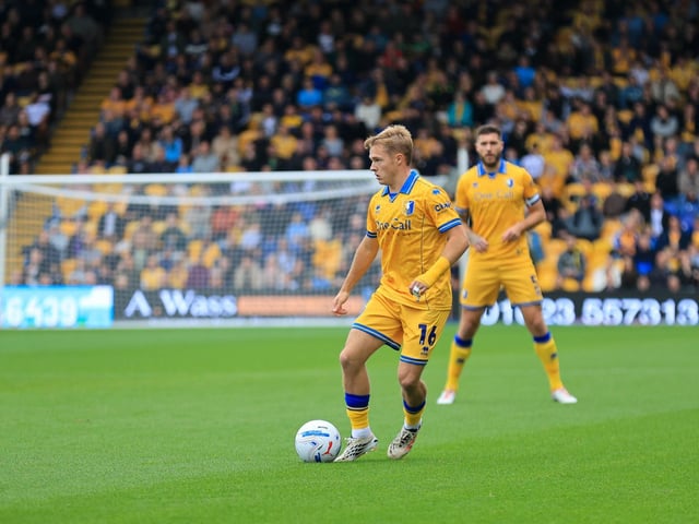 Tonight's display wasn't as creative as some of his others but Thompson continues to show why he's jumped immediately into Stags' starting XI. Always looks a handful for defending as he draws fouls and creates trouble with his quick feet. Had a big chance to score early on as Reed played him through but missed at close range. Looked good once again when drifting out wide on the left.