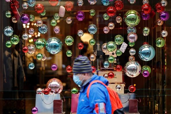 A seasonal role at the Company Shop Group is a great way to participate in the excitement of Christmas with a friendly team.
