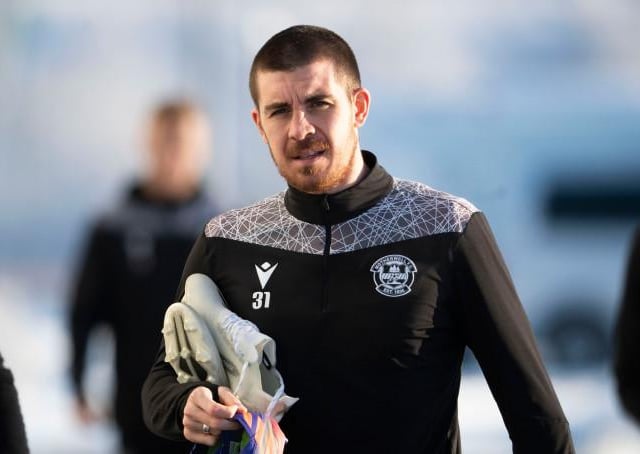 Cardiff City have joined Aberdeen, Dundee United and Queen's Park Rangers in courting reported Celtic target Declan Gallagher as the Motherwell defender's deal winds down (Glasgow Times)