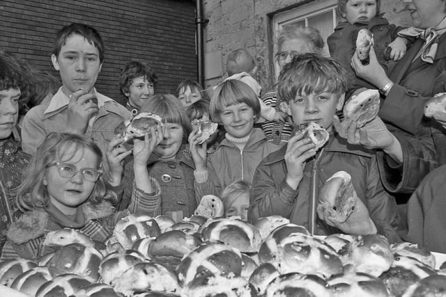 Flashback to 1979 and the annual distribution of hot cross buns to the children of Mansfield. It's a tradition that actually dates back to 1894 and will be observed again on Good Friday (10 am) when youngsters are invited to pop along to the Old Meeting House chapel on Stockwell Gate (next to B&M), home of Mansfield's Unitarian religious group, to tuck into a hot cross bun for old time's sake.