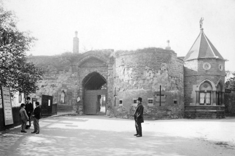 Nottingham Castle Lodge and Gateway, c1870. The lodge and entrance gateway before restoration in 1908.