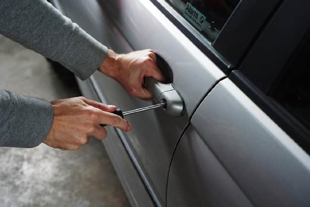 Car thieves have been targeting vehicles in Mansfield Woodhouse and Forest Town.