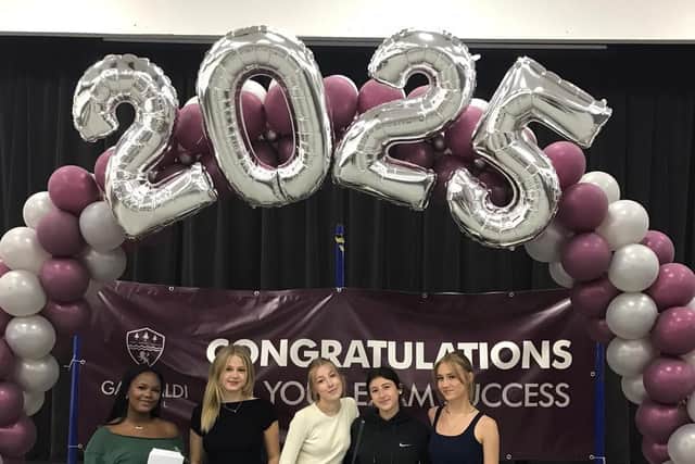 Jade, Asti, Lola, Amanda and Brooke