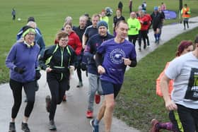 Runners take a corner on the Mansfield Parkrun.