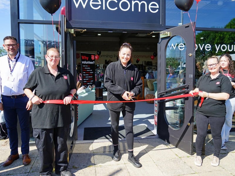 A new Salvation Army donation centre has opened in Mansfield. Manager Claire Haynes cuts the ribbon.