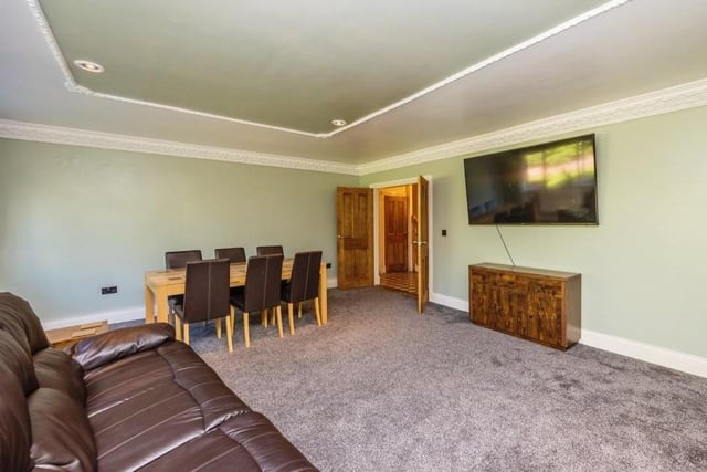 A relaxing night in front of the telly is always on the cards at this Selston home.