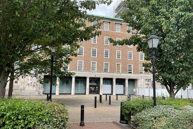 Thousands of people experienced domestic abuse in Nottinghamshire, a council meeting has heard.