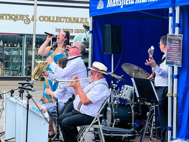 There was live music from the Ashby ‘little’ Big Band.