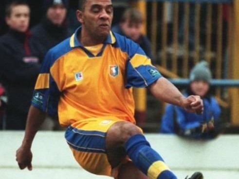 Spent three years with Stags towards the end of a career that saw him play over 1,000 games, 103 of those at Mansfield. Now an independent insurance consultant.