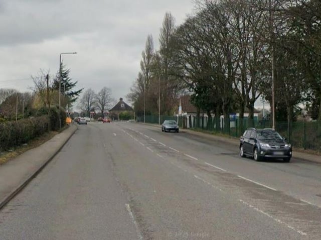 Pump Hollow Road, Mansfield, opposite the sports ground.