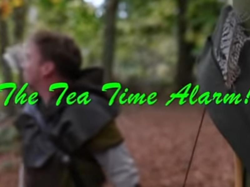 Sherwood Forest has announced a new theory that might explain the use of animal horns for sending important signals during Medieval times. A short video demonstrates an animal horn being used as a "tea time alarm." The "tea time alarm" is a humorous internet meme and not a traditional practice in the UK. Watch here: www.facebook.com/visitsherwood/videos/1832586324252829