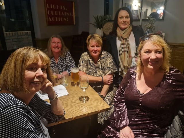 Jackie Rose (nee Chandler),  Karen Lee (Nee Morrisson), Amanda Donovan ( nee Stevens), Julie Birch (nee Stirland), Vicky Powell ( nee Norris) at The Talbot Inn