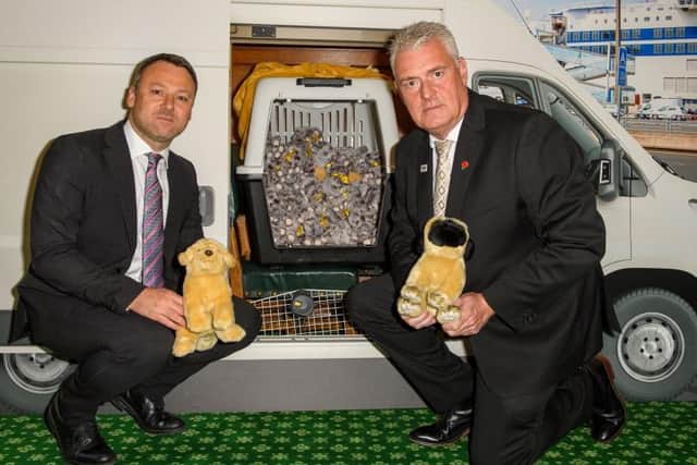 MP Lee Anderson (right) pledged to work with Dogs Trust to end puppy smuggling.