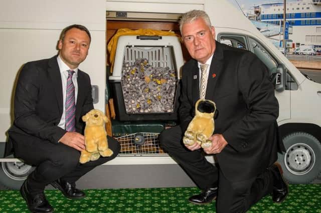 MP Lee Anderson (right) pledged to work with Dogs Trust to end puppy smuggling.