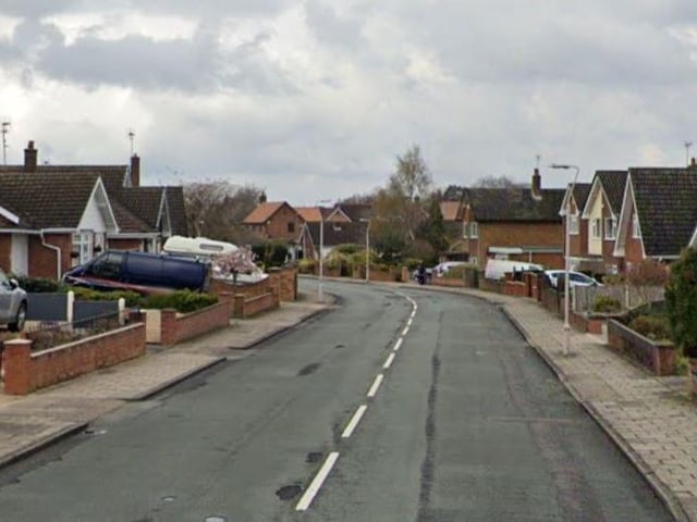 A house on Woodside Avenue in Mansfield sold for £450,000 on March 26.